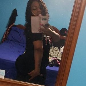 Meet your Posher, Bella